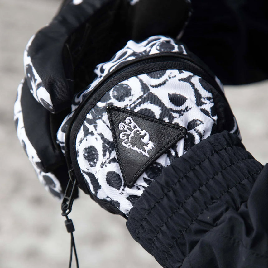 DEATHGRIP Ghoul Mitt 2026 - Web