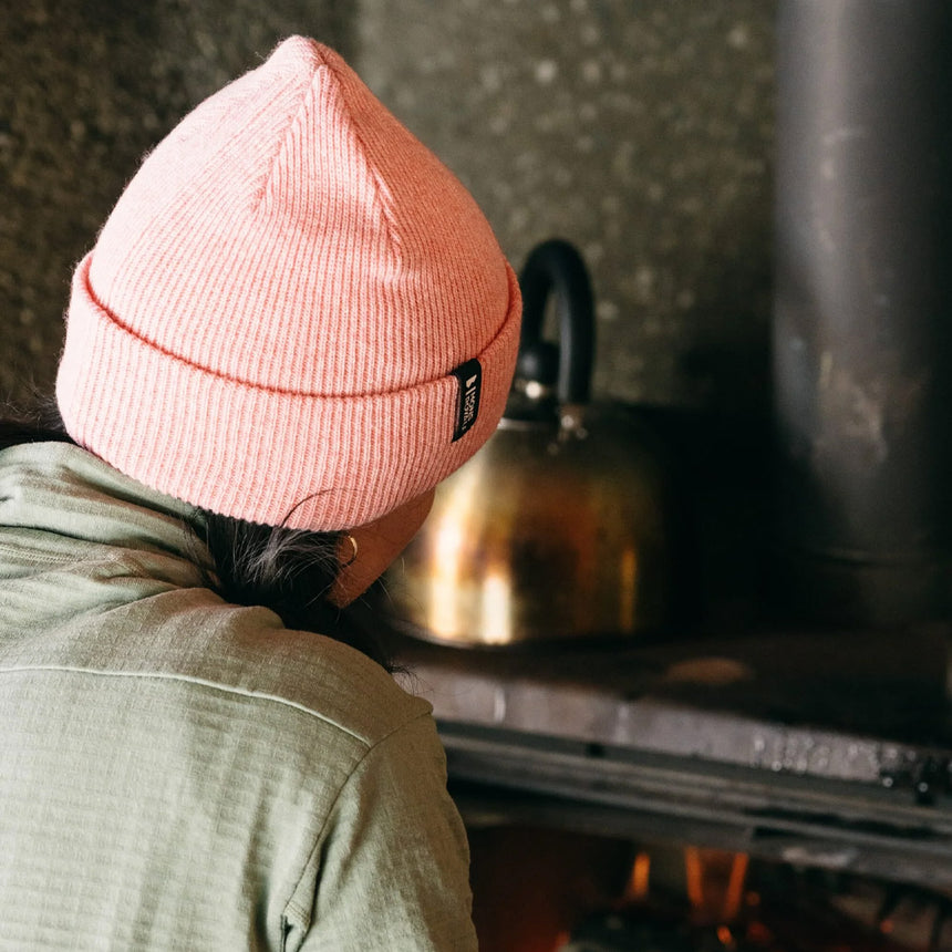 MONS ROYALE Chunky Logger Merino Beanie - Winter Rose