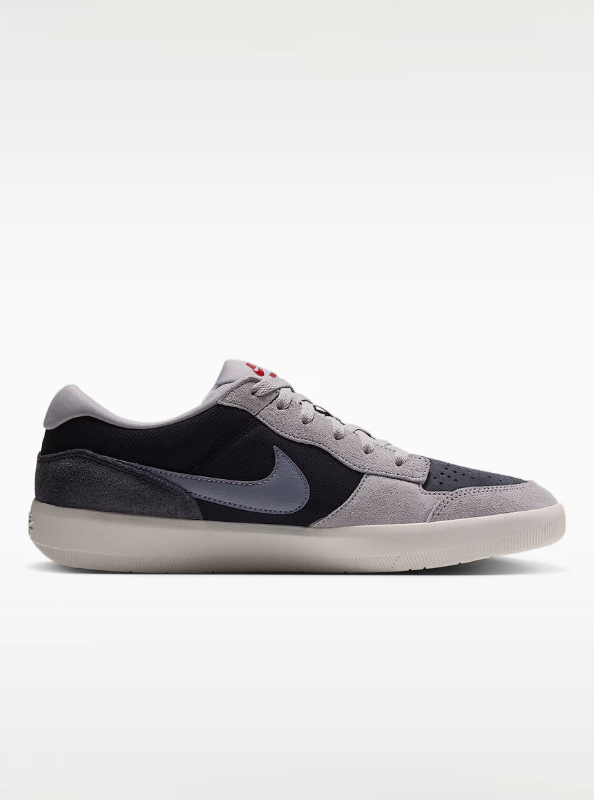 NIKE SB Force 58 - Black/Smoke Grey