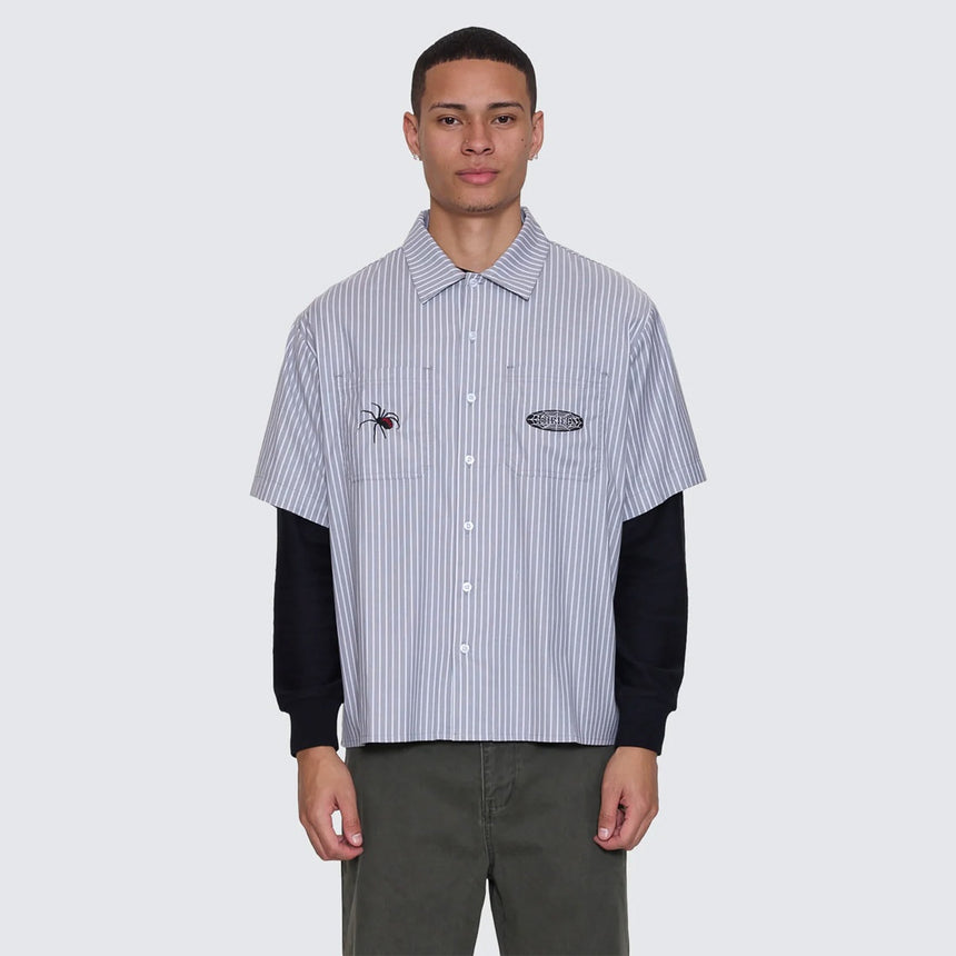 THRILLS Web Of Deceit Cropped Short Sleeve Work Shirt - Black