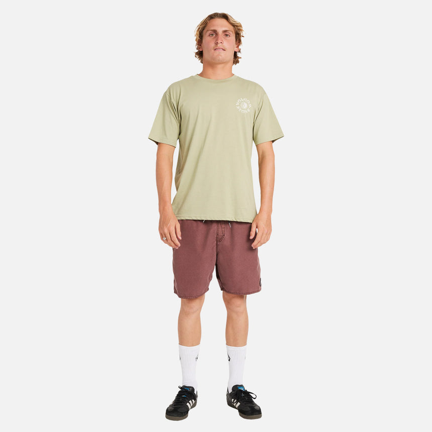 VOLCOM Center 17" Trunks - Merlot