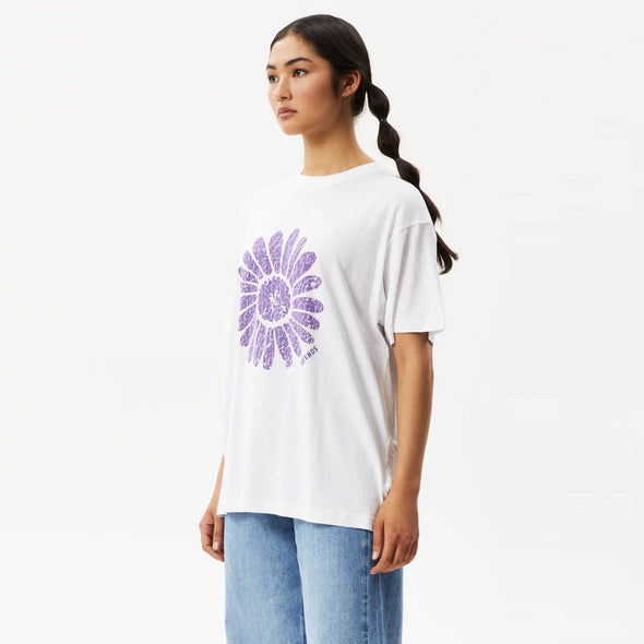 AFENDS Women's Daisy Slay Oversized Graphic Tee - White