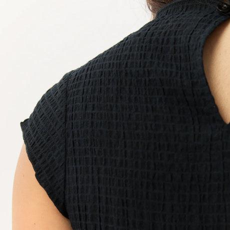 AFENDS Women's Focus Seersucker Mock Neck Top - Black