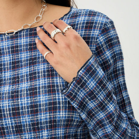 AFENDS Women's Mountains Seersucker Long Sleeve Top - Navy Red Check
