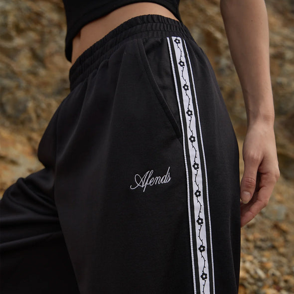 AFENDS Women's Thorn Bound Sweat Pant - Black