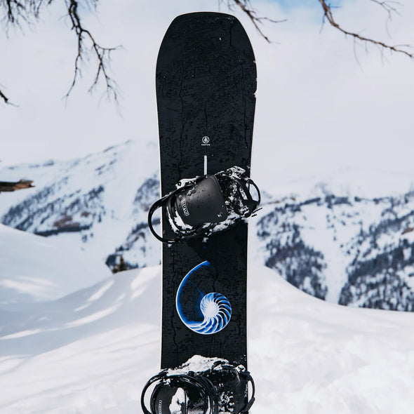 BURTON Family Tree Hometown Hero Snowboard 2026 - X-Ray