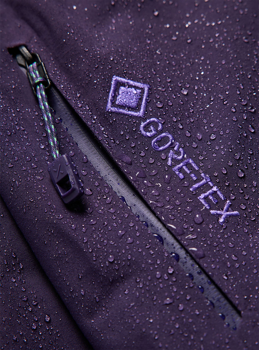 BURTON Women's [ak] Swash Synthetic Insulated Gore-Tex 2L Jacket 2027 - Nightshade Purple