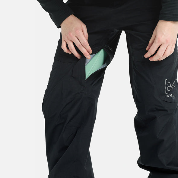 BURTON Women's [ak] Gore-Tex 3L Kimmy Bib Pant 2026 - True Black