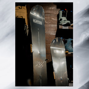 BURTON X Zoi Silver Celebration Snowboard