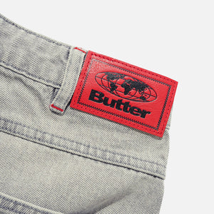 BUTTER GOODS Solar Fade Denim Jeans - Grey Wash