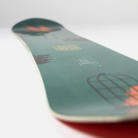 CAPITA Women's The Equalizer Snowboard 2027