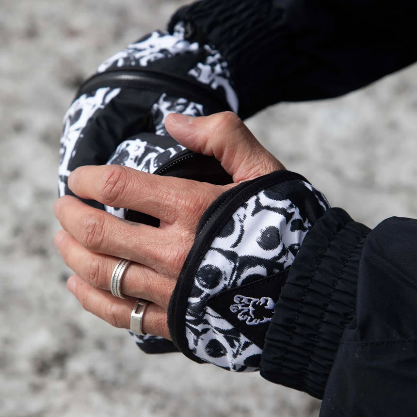DEATHGRIP Ghoul Glove 2026 - Eyes