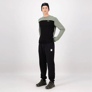 MONS ROYALE Yotei Merino Long Sleeve - Willow/Black