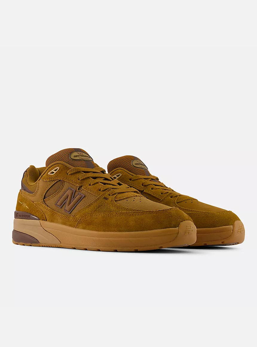 NB NUMERIC 933 Andrew Reynolds - Wheat/Gum