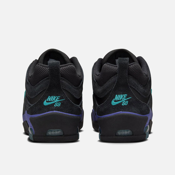 NIKE SB Air Max Ishod - Black/Dusty Cactus