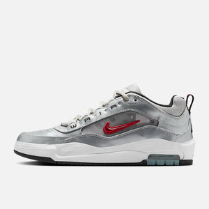 NIKE SB Air Max Ishod Premium - Metallic Silver/Varsity Red