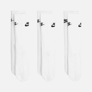 NIKE SB Everyday Essential Sock 3 Pack - White