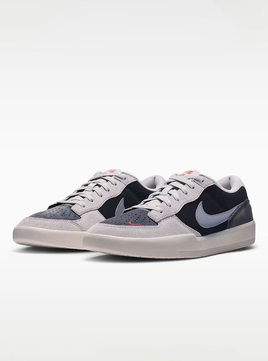 NIKE SB Force 58 - Black/Smoke Grey