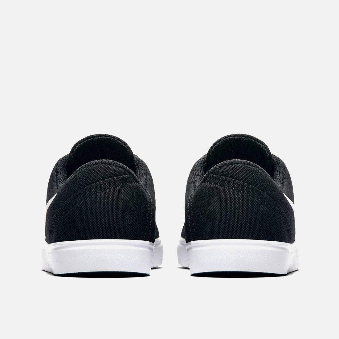 Nike sb check black on sale white