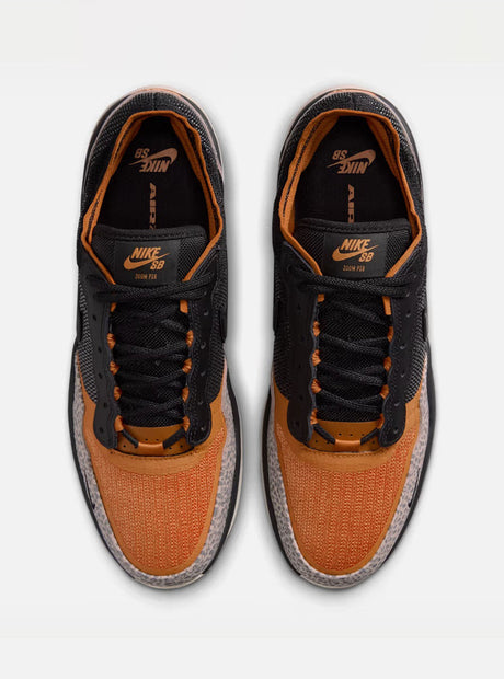 NIKE SB PS8 - Cobblestone/Black/Monarch