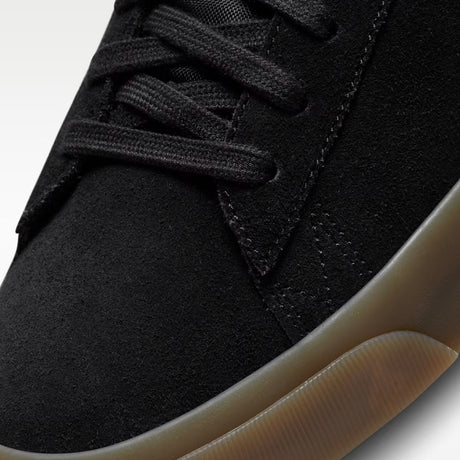 NIKE SB Zoom Blazer Low Pro GT - Black/Gum