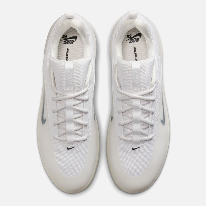 NIKE SB Zoom Nyjah 4 - White/Black