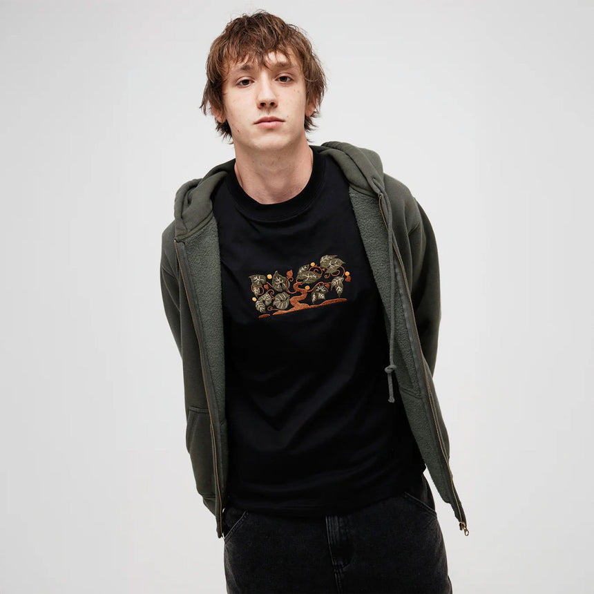 PASSPORT Orchard Organic Tee - Black