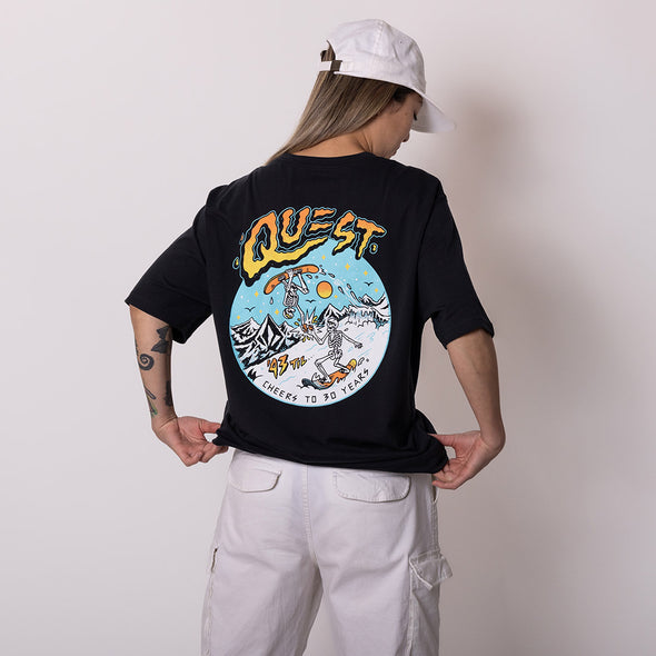 VOLCOM X QUEST Stunts Tee - Black