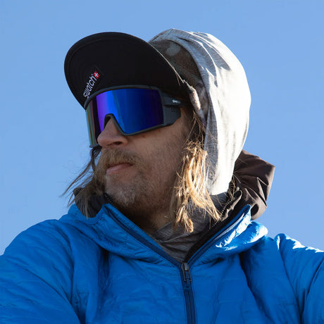 SMITH Pursuit Sunglasses - Matte Black/ChromaPop Glacier Photochromic Copper to Gray with Blue Mirror