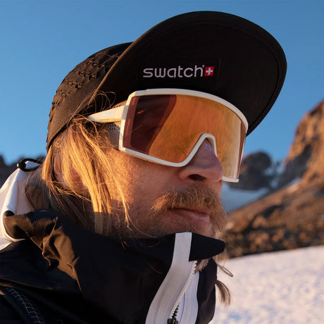 SMITH Pursuit Sunglasses - Matte Bone/ChromaPop Glacier Photochromic Copper to Gray with Gold Mirror
