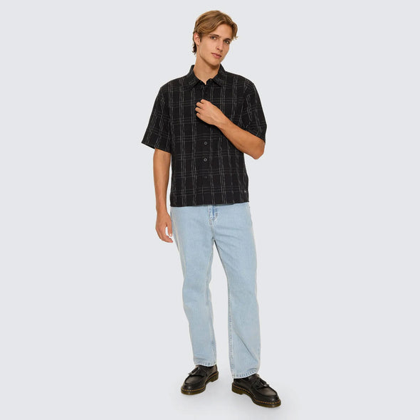 THRILLS Built To Win Short Sleeve Cropped Shirt - Black