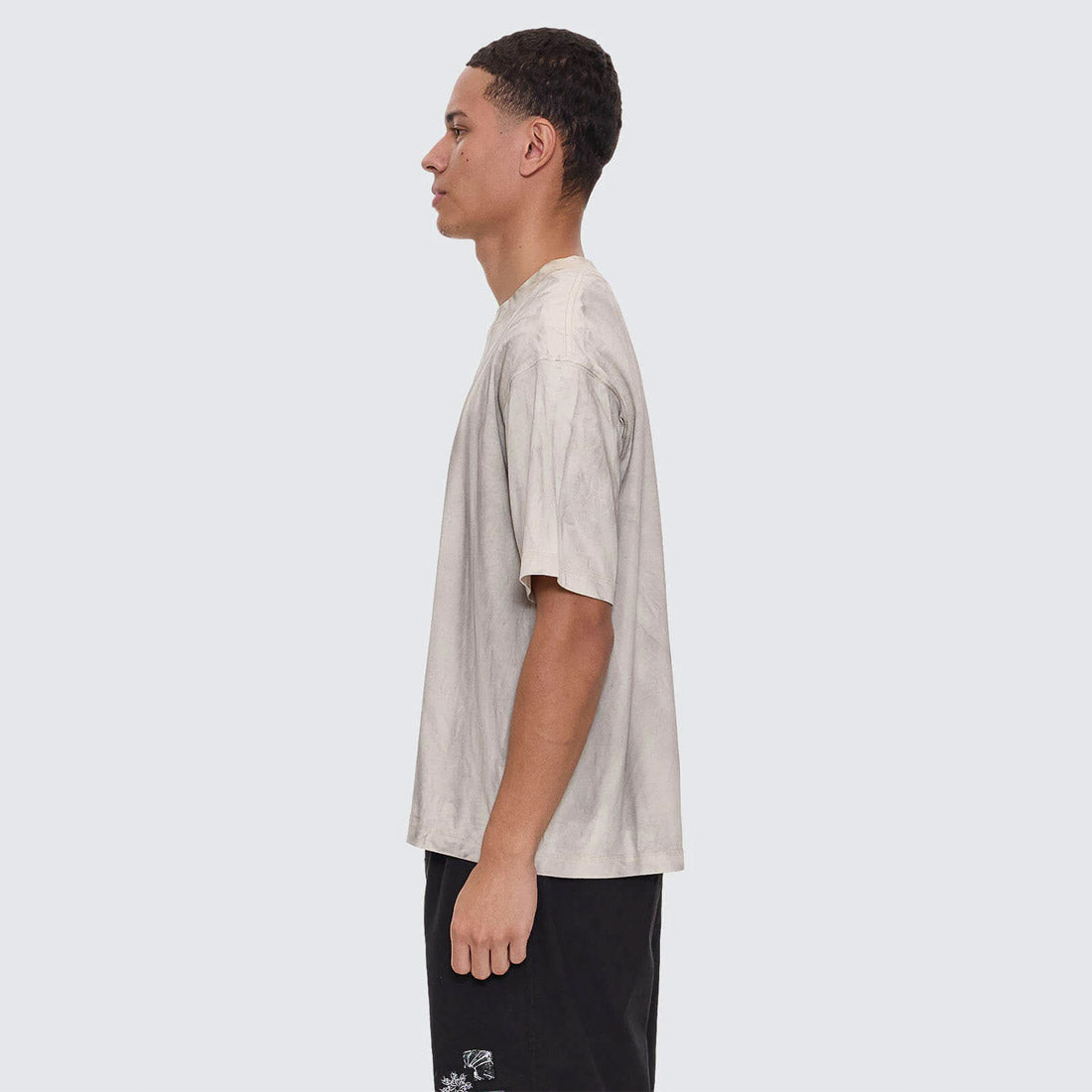 THRILLS Cut & Shattered Box Fit Oversize Cropped Tee - Marble Heritage White