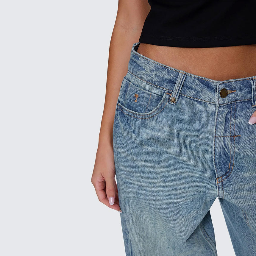 THRILLS Women's Billie Low Rise Baggy Jean - Dirty Crinkle Blue