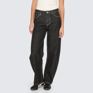 THRILLS Women's Sloane Low Rise Barrel Jean - Raw Black