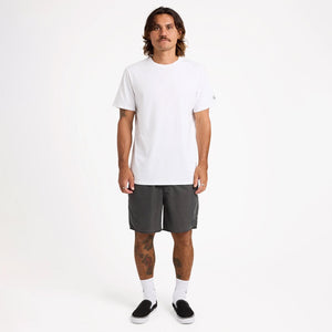 VOLCOM Center 17" Trunks - Black