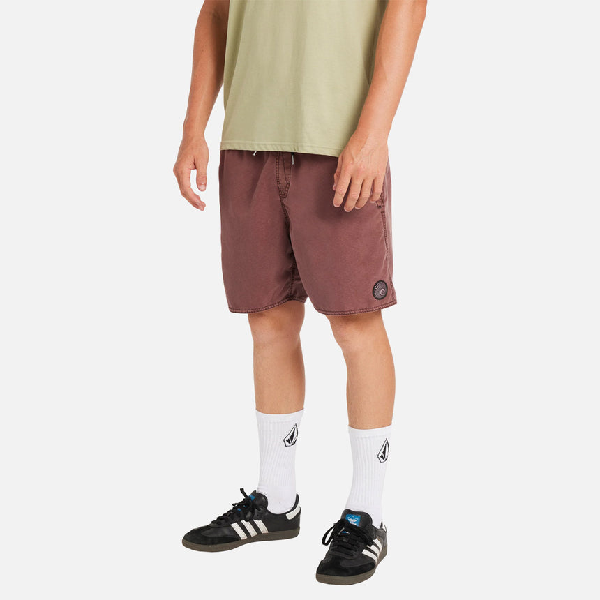 VOLCOM Center 17" Trunks - Merlot