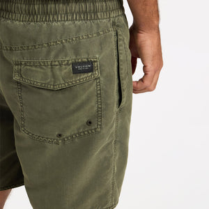 VOLCOM Center 17" Trunks - Squadron Green