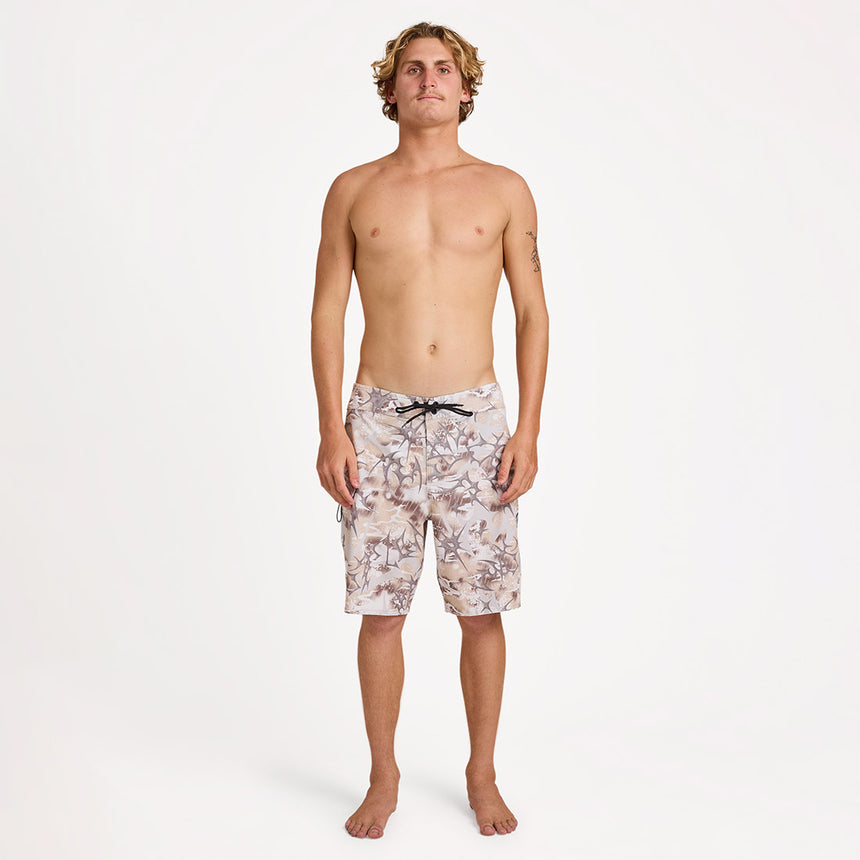 VOLCOM Lido Mod 20" Board Shorts - Camouflage