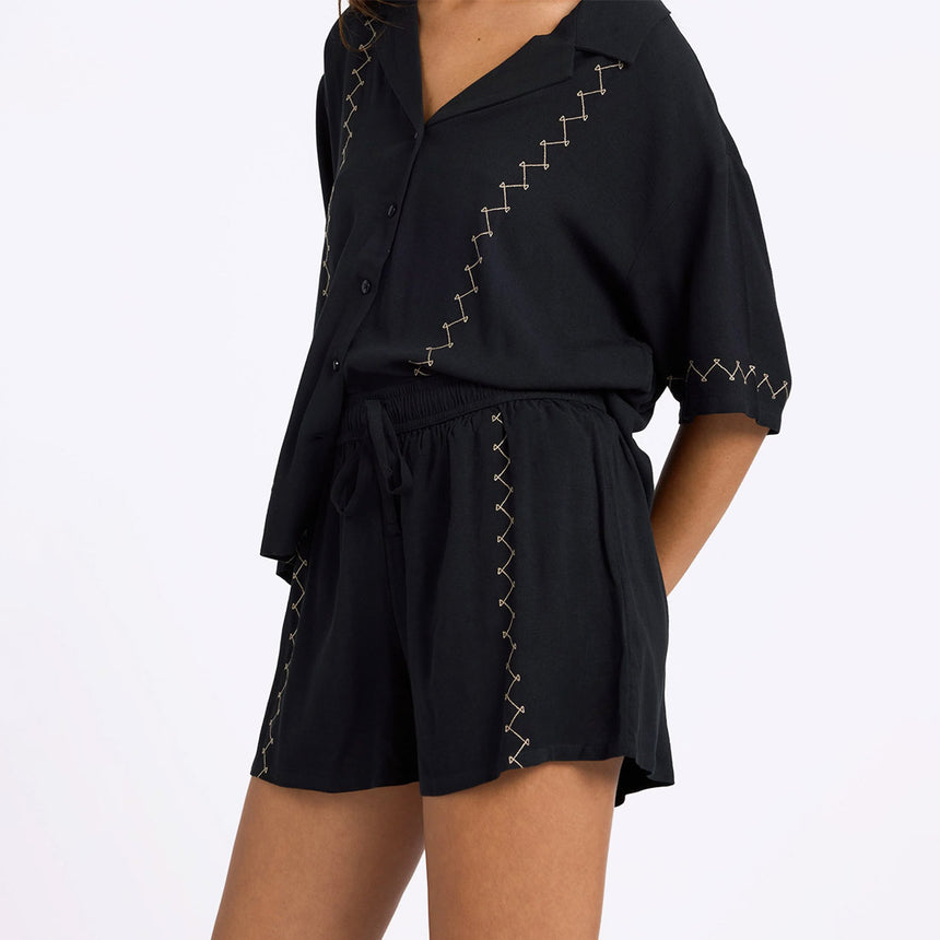 VOLCOM Women's Bloomz Short - Black