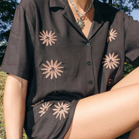 VOLCOM Women's Florez II Shirt - Vintage Black