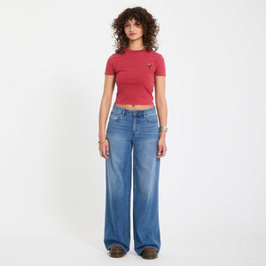 VOLCOM Women's Stoned Boyfriend Lowrise Jean - Worn Light Blue