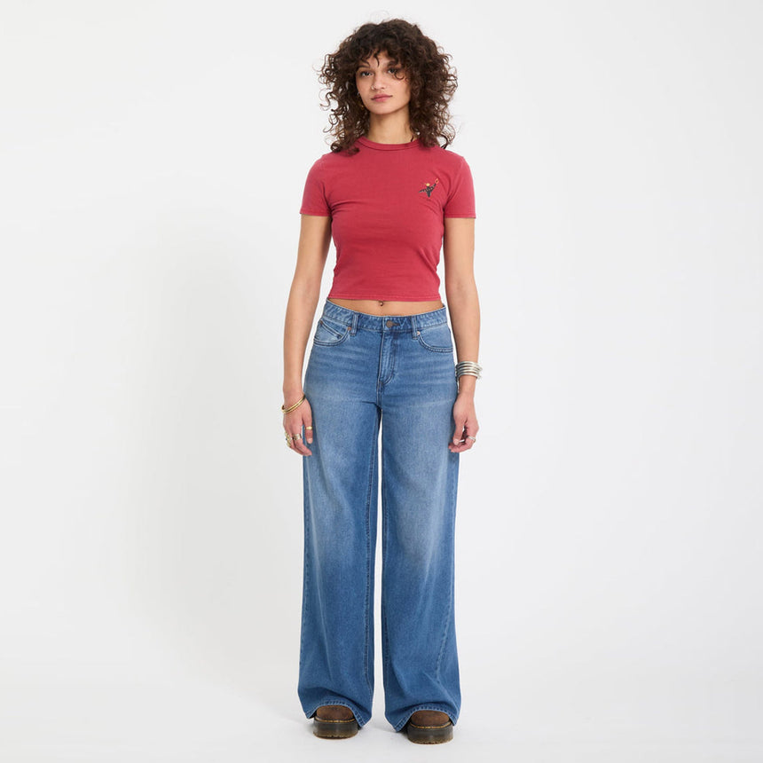 VOLCOM Women's Stoned Boyfriend Lowrise Jean - Worn Light Blue