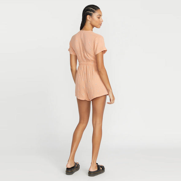 VOLCOM Women's With The Band Romper - Clay