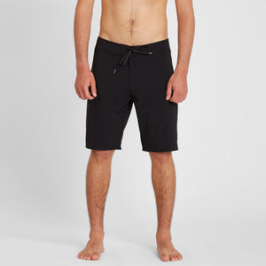 VOLCOM Lido Solid Mod 20" Board Shorts - Black