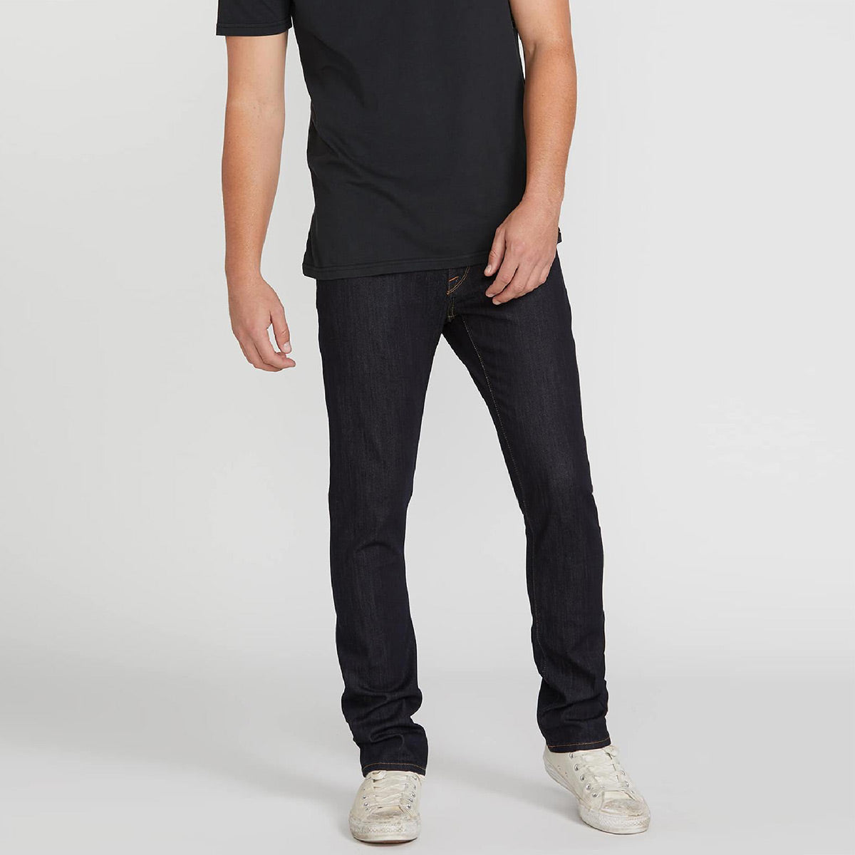 Jeans Volcom Vorta Slim Fit Para Hombre – Elásticos, Lavado índigo Sucio Y Corte Ajustado